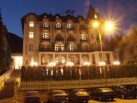 VILA PALAS